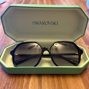 Swarovski Elegant Black Sunglasses